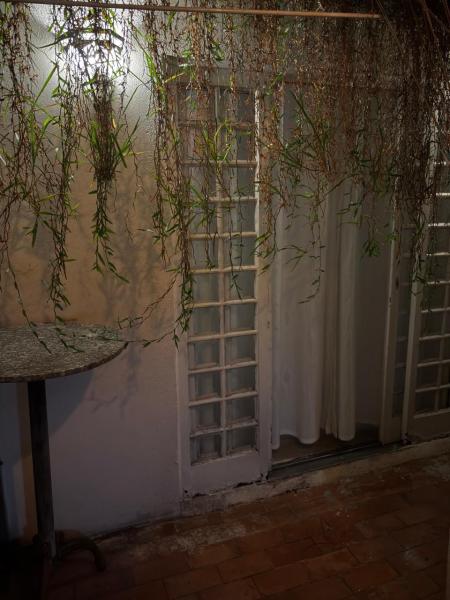 Imagem 13 da galeria do anúncio: suite com boas vibracoes com cozinha