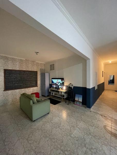 Imagem 5 da galeria do anúncio: quartos compartilhado (masculino e feminino)