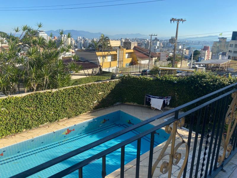 Imagem 5 da galeria do anúncio: Quarto Individual Centro Beira-mar