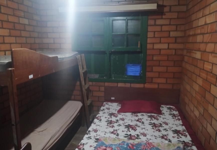 Imagem 6 da galeria do anúncio: Quartos Compartilhado Ingleses