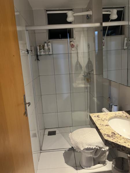 Imagem 3 da galeria do anúncio: Busco uma pessoa para alugar um quarto no meu apto, urgente.