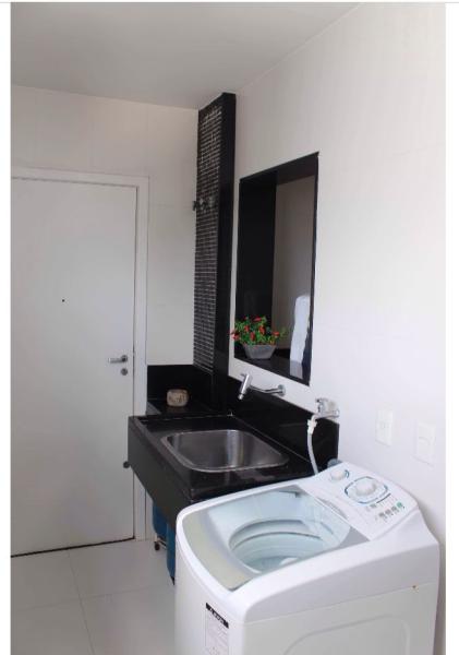 Imagem 7 da galeria do anúncio: Quarto Mobiliado no melhor da Pituba