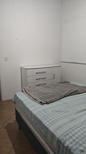 Imagem 1 da galeria do anúncio: Quarto para solteiro