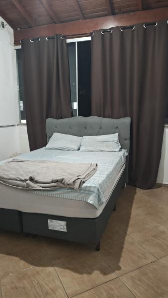 Imagem 2 da galeria do anúncio: Quarto para solteiro