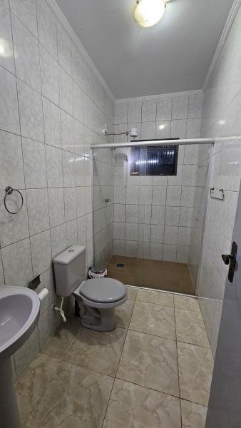 Imagem 2 da galeria do anúncio: Alugo quarto e banheiro individual na minha casa