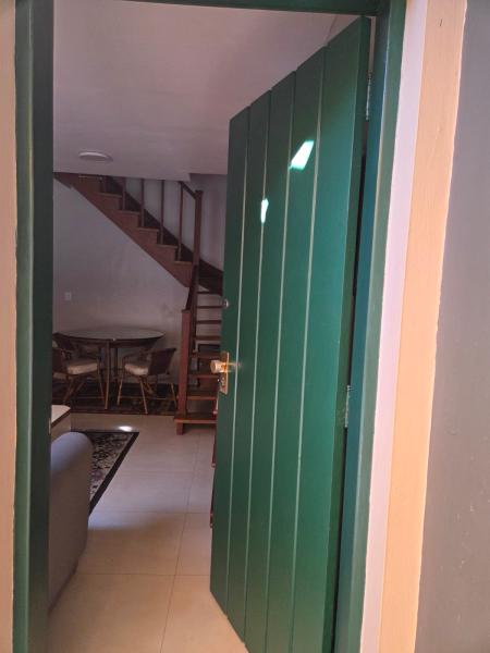 Imagem 2 da galeria do anúncio: Suite confortável em ambiente acolhedor