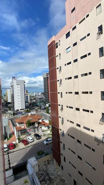 Imagem 2 da galeria do anúncio: VAGA FEMININA EM APARTAMENTO NO BAIRRO DE MANAÍRA