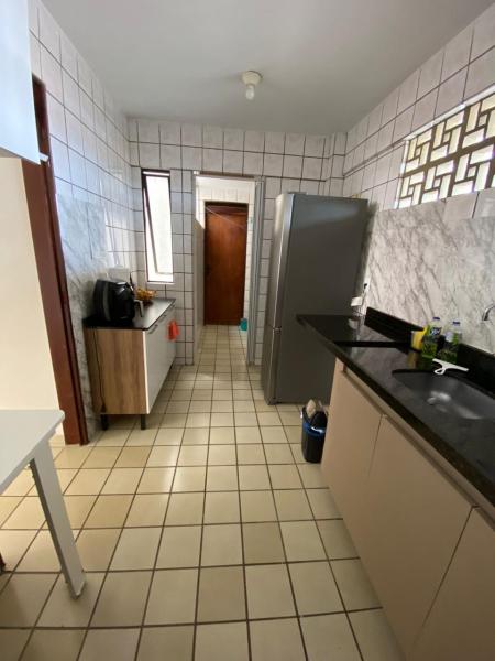 Imagem 4 da galeria do anúncio: VAGA FEMININA EM APARTAMENTO NO BAIRRO DE MANAÍRA