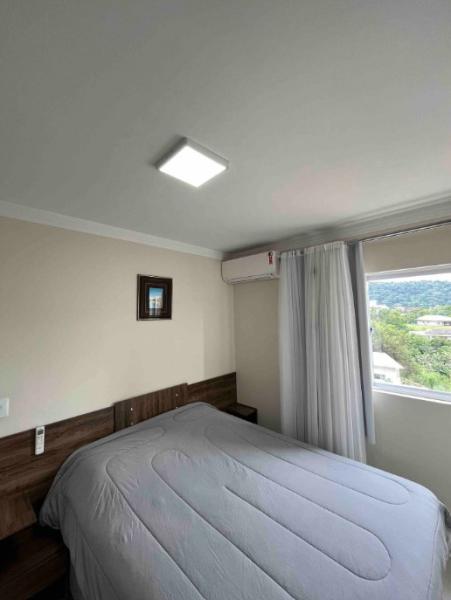 Imagem 3 da galeria do anúncio: Quarto em Apartamento Blumenau