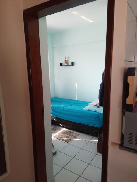 Imagem 3 da galeria do anúncio: QUARTO PARA SENHORA APOSENTADA