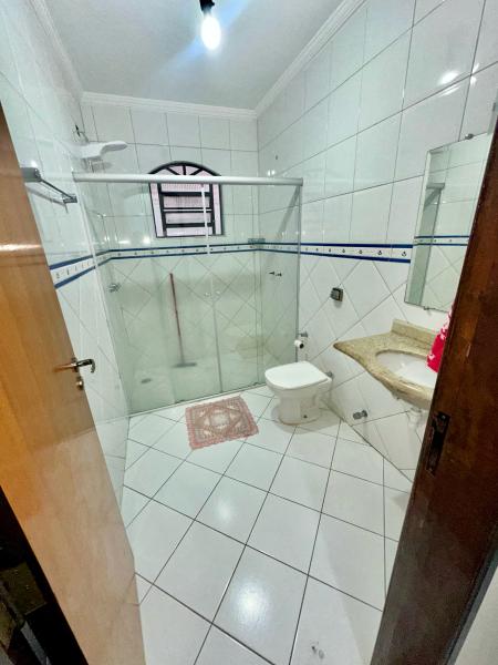 Imagem 3 da galeria do anúncio: Quarto mobiliado Shopping Oriente