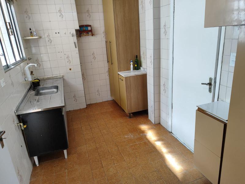 Imagem 9 da galeria do anúncio: Aluga-se quarto para moças no centro de SBC