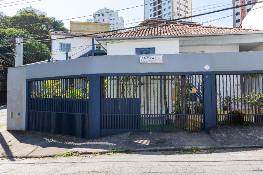 Imagem 1 da galeria do anúncio: Studios Butantã - 5 min USP e Próximo Metro Butantã