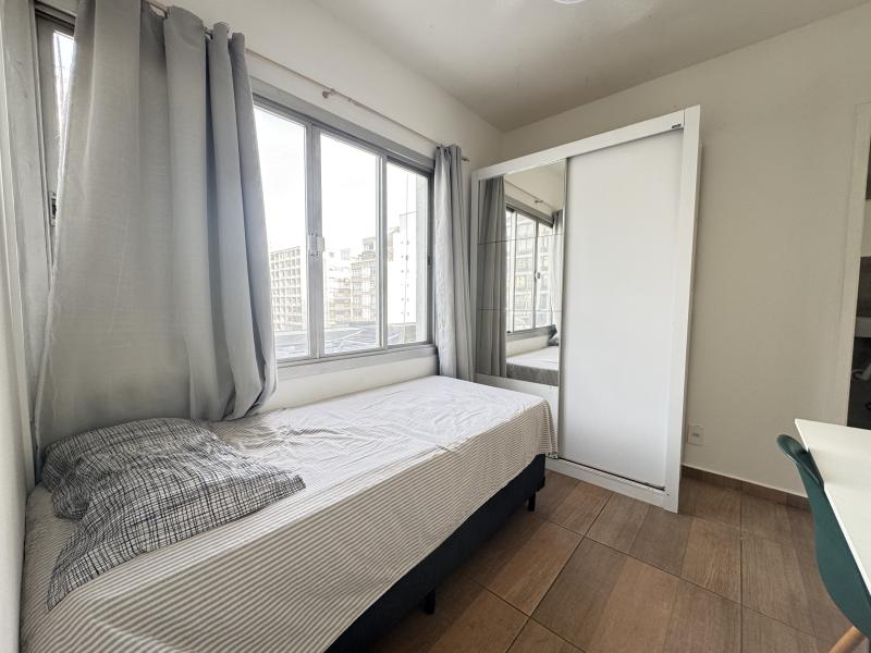 Imagem 4 da galeria do anúncio: Suíte em cobertura nos jardins - esquina Av. Paulista