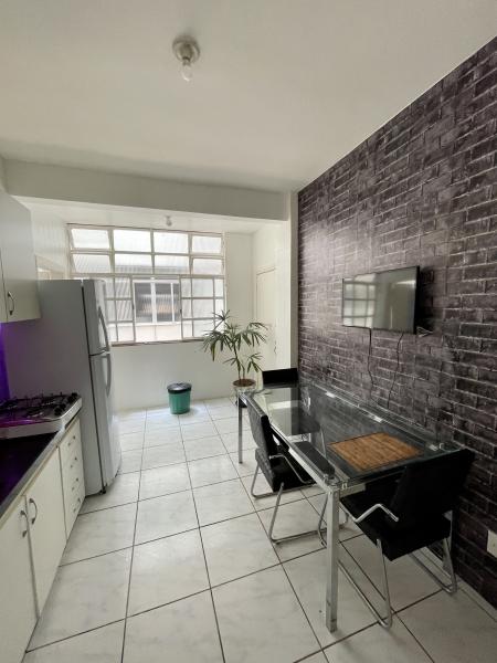 Imagem 10 da galeria do anúncio: CO20301 QUARTO INDIVIDUAL C/ CAMA DE CASAL SAVASSI