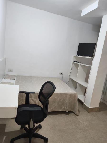 Imagem 8 da galeria do anúncio: Alugo quarto individual