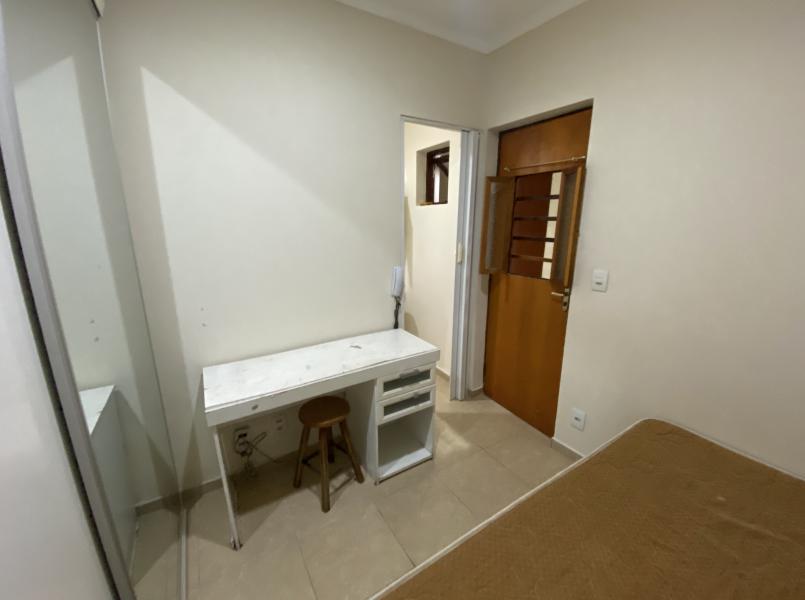 Imagem 2 da galeria do anúncio: Republica Feminino - Quarto com banheiro individual.