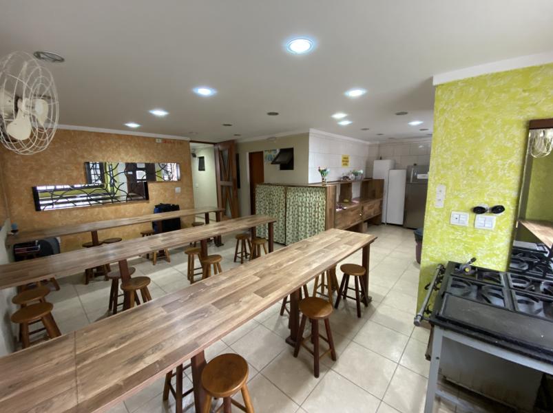 Imagem 7 da galeria do anúncio: Republica Feminino - Quarto com banheiro individual.