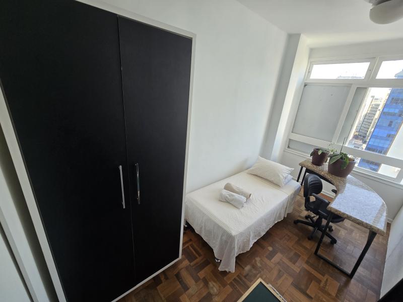 Imagem 21 da galeria do anúncio: Quarto individual disponivel no centro