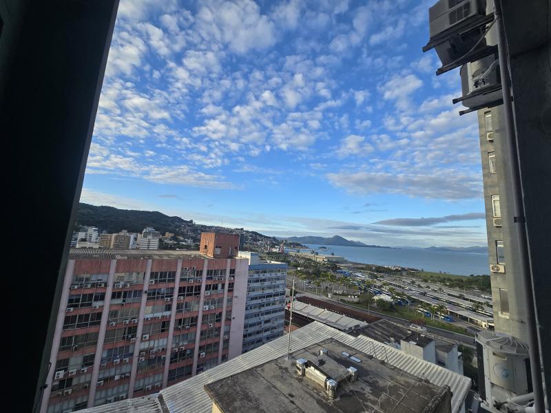 Imagem 15 da galeria do anúncio: Quarto individual disponivel no centro