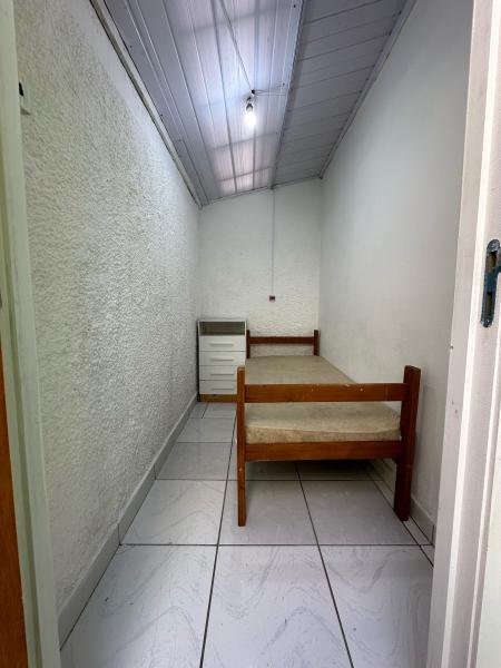 Imagem 9 da galeria do anúncio: Pensão/Quartos para alugar/ republica/ kitnet