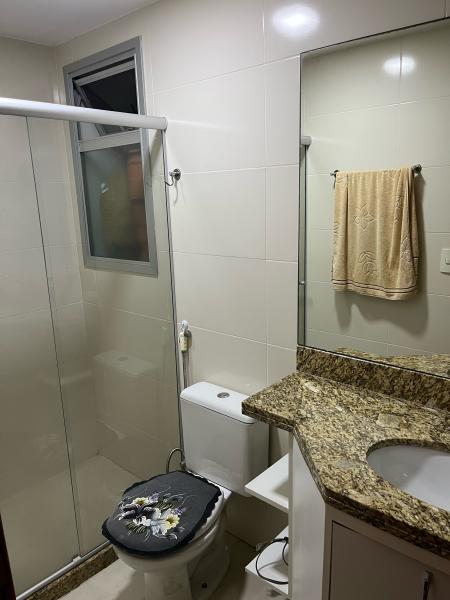 Imagem 4 da galeria do anúncio: Quarto mobiliado (Jardim Camburi)