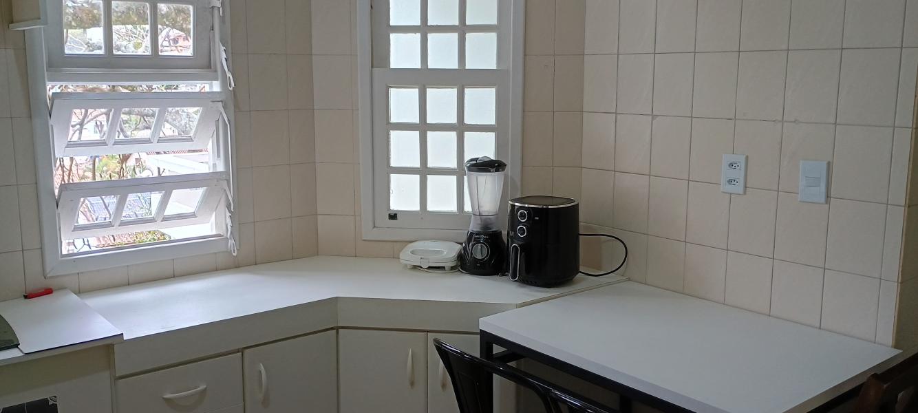 Imagem 3 da galeria do anúncio: Alugo quarto individual