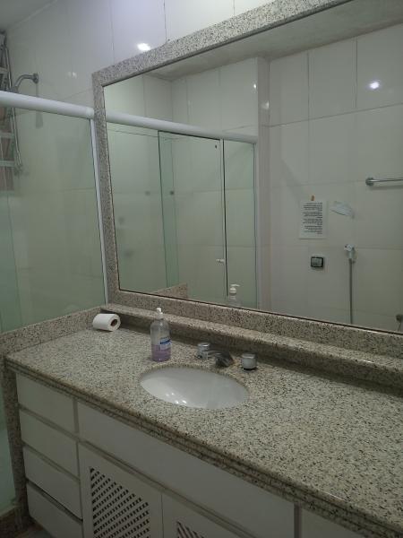 Imagem 3 da galeria do anúncio: quarto para alugar em Copacabana