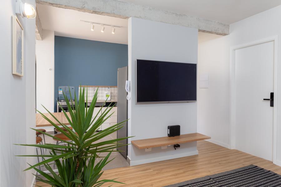 Imagem 8 da galeria do anúncio: Quarto com banheiro exclusivo