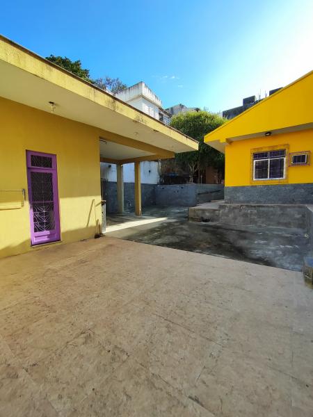 Imagem 6 da galeria do anúncio: Quarto Grande em Fraternidade