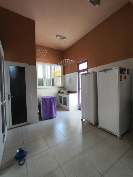 Imagem 5 da galeria do anúncio: Quarto Grande em Fraternidade