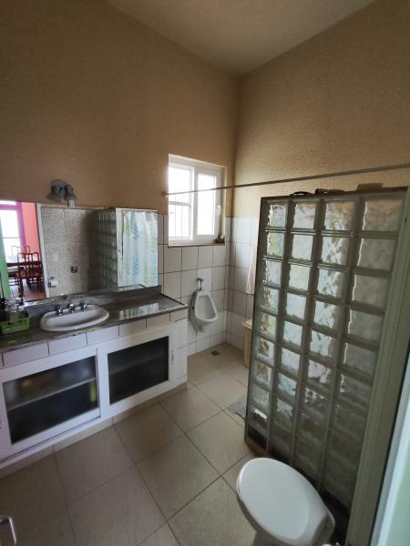 Imagem 3 da galeria do anúncio: Quarto Grande em Fraternidade