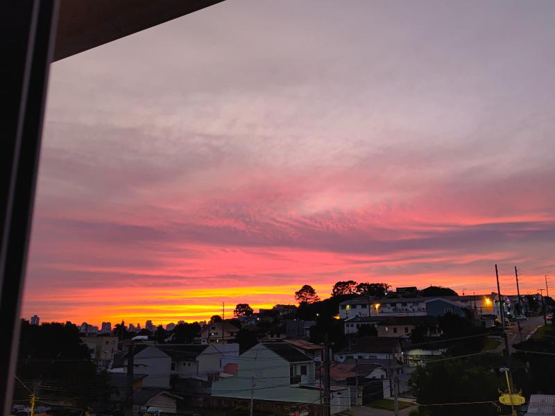 Imagem 4 da galeria do anúncio: Quarto Mobiliado