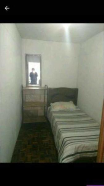 Imagem 2 da galeria do anúncio: Quartos de aluguel no cento ótimo padrão