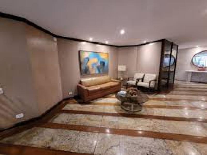 Imagem 11 da galeria do anúncio: QUARTO EM APARTAMENTO PERTO DE METRO, PRIAS E SUPERMERCADOS