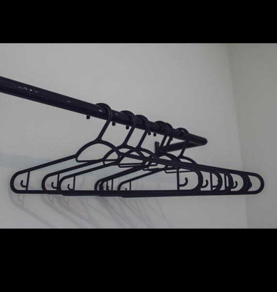 Imagem 3 da galeria do anúncio: Quarto nos Bancários