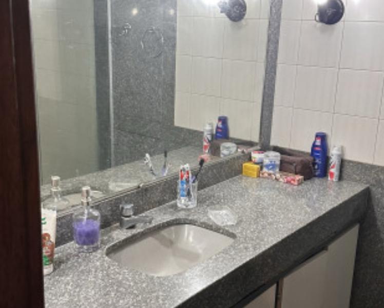 Imagem 4 da galeria do anúncio: Alugo Quarto Na Savassi