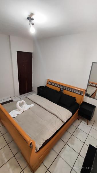 Imagem 4 da galeria do anúncio: Quarto individual CAMA QUEEN SIZE muito perto do aeroporto