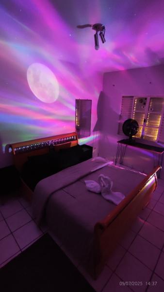 Imagem 5 da galeria do anúncio: Quarto individual CAMA QUEEN SIZE muito perto do aeroporto