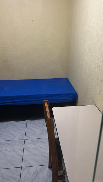 Imagem 5 da galeria do anúncio: QUARTOS ESTUDANTES UFPR POLITECNICO BOTANICO