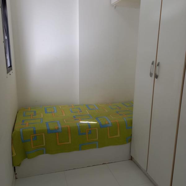 Imagem 3 da galeria do anúncio: Alugo Quarto Na Pituba