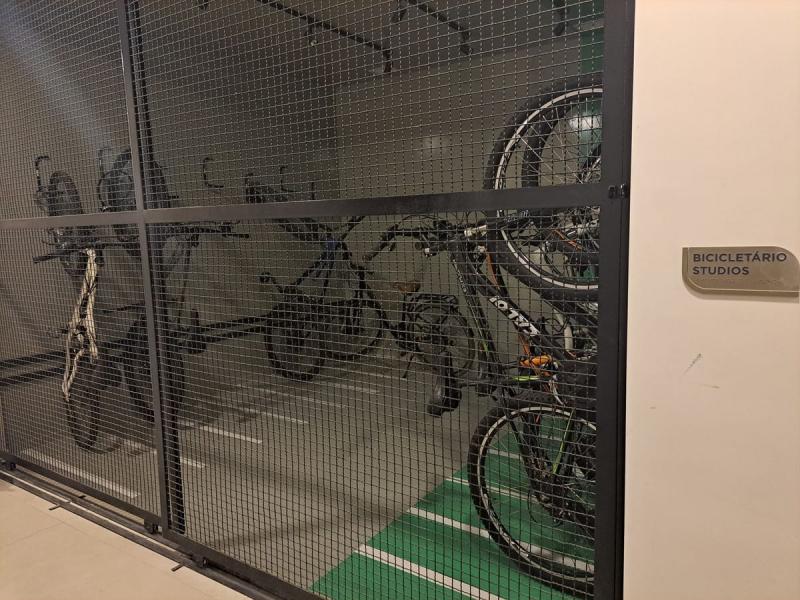 Imagem 32 da galeria do anúncio: Apartamento com 1 Quarto para alugar, 25m² - Campo Belo