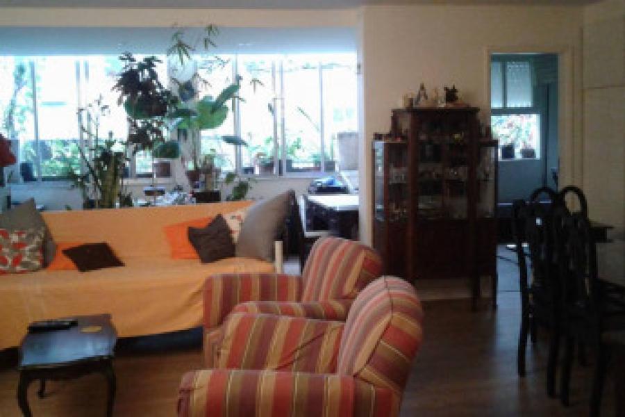 Imagem 5 da galeria do anúncio: Quarto Individual - Leme / Copacabana