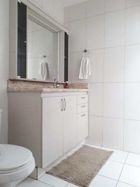 Imagem 10 da galeria do anúncio: QUARTO GRANDE - PINHEIROS - METRO FARIA LIMA