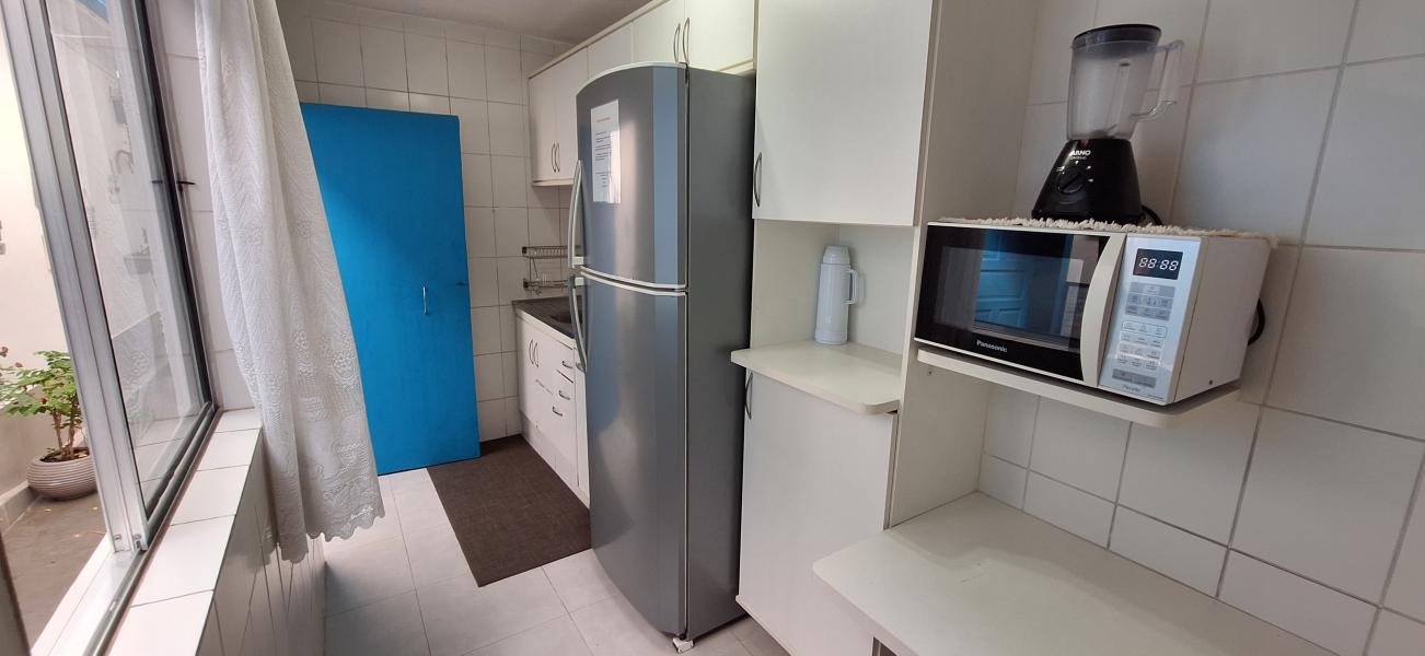 Imagem 12 da galeria do anúncio: QUARTO GRANDE - PINHEIROS - METRO FARIA LIMA