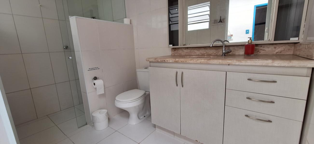 Imagem 11 da galeria do anúncio: QUARTO GRANDE - PINHEIROS - METRO FARIA LIMA