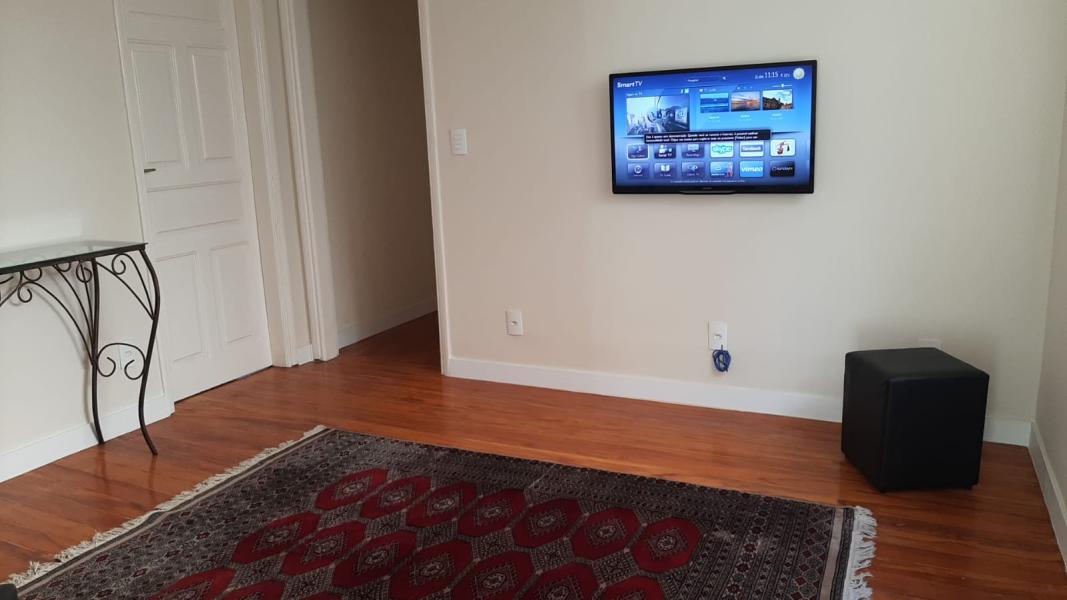 Imagem 10 da galeria do anúncio: Quarto masculino, individual,  mobiliado no bairro Cambui .