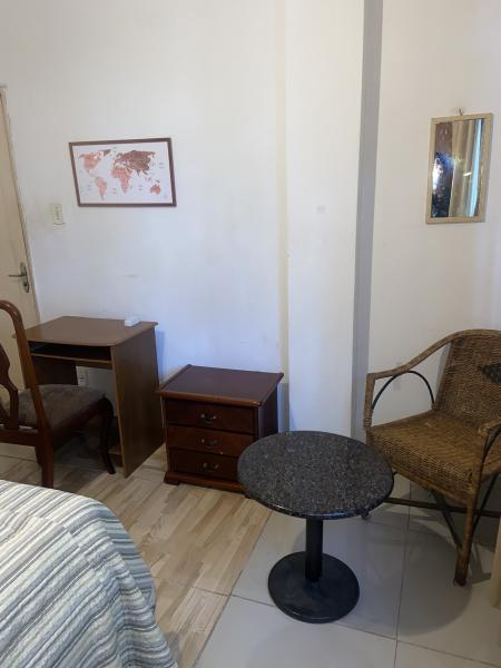 Imagem 3 da galeria do anúncio: R$ 2.000 - Quarto Botafogo - perto PUC/UFRJ/UNIRIO