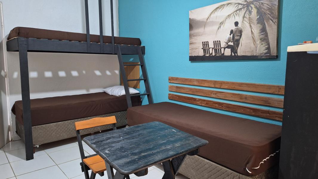 Imagem 2 da galeria do anúncio: Suite compartilhada para estudante feminino