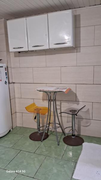 Imagem 5 da galeria do anúncio: Recanto das Borboletas 2: quartos para locação.